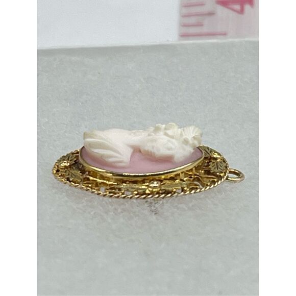 Victorian cameo brooch 10K gold left facing - Picture 2 of 13